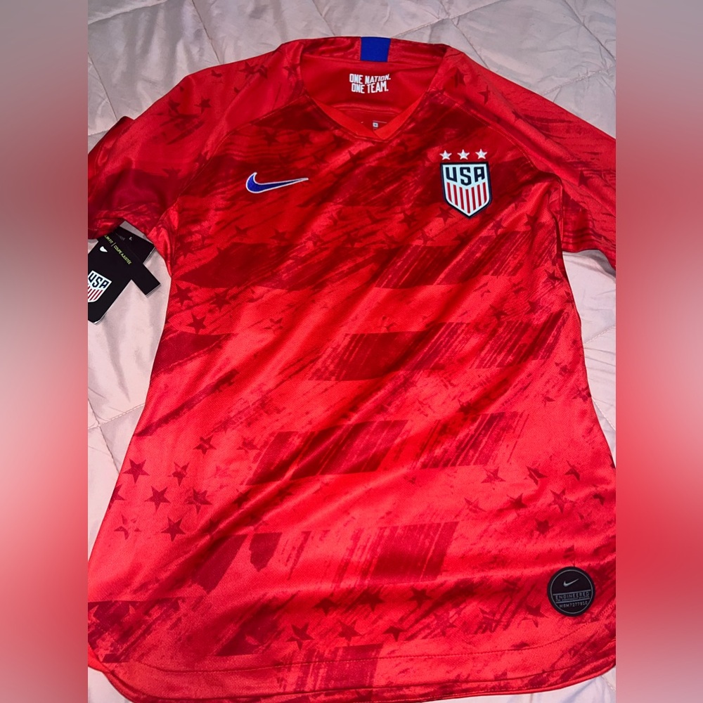 NEW women’s US soccer jersey